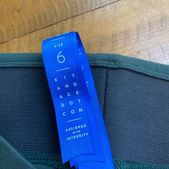 Kit and Ace sawyer stirrup pants - Picture 2 of 5